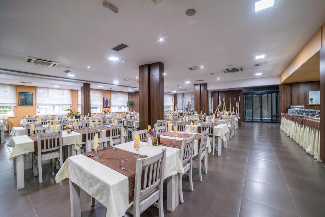 City Hotel מוסטר מראה חיצוני תמונה